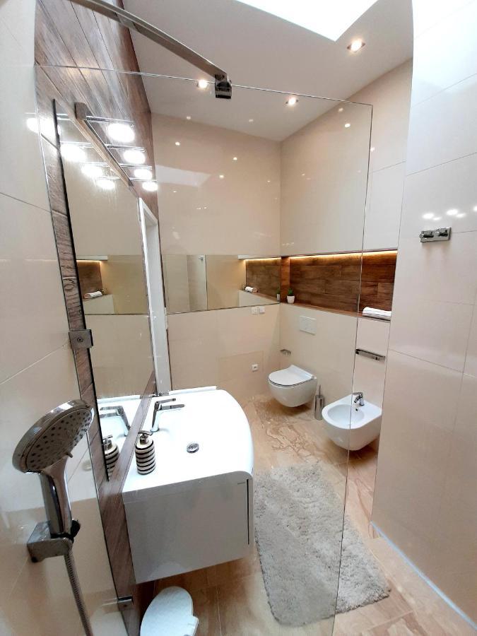 Nobless Apartments Holedna Brno Bagian luar foto