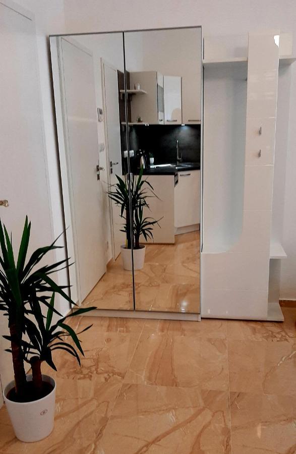 Nobless Apartments Holedna Brno Bagian luar foto